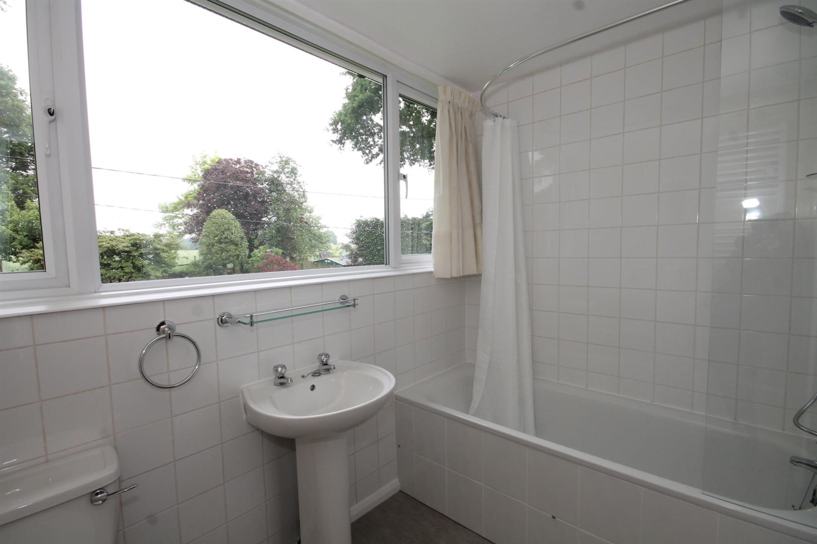 Billingshurst Road, Wisborough Green,